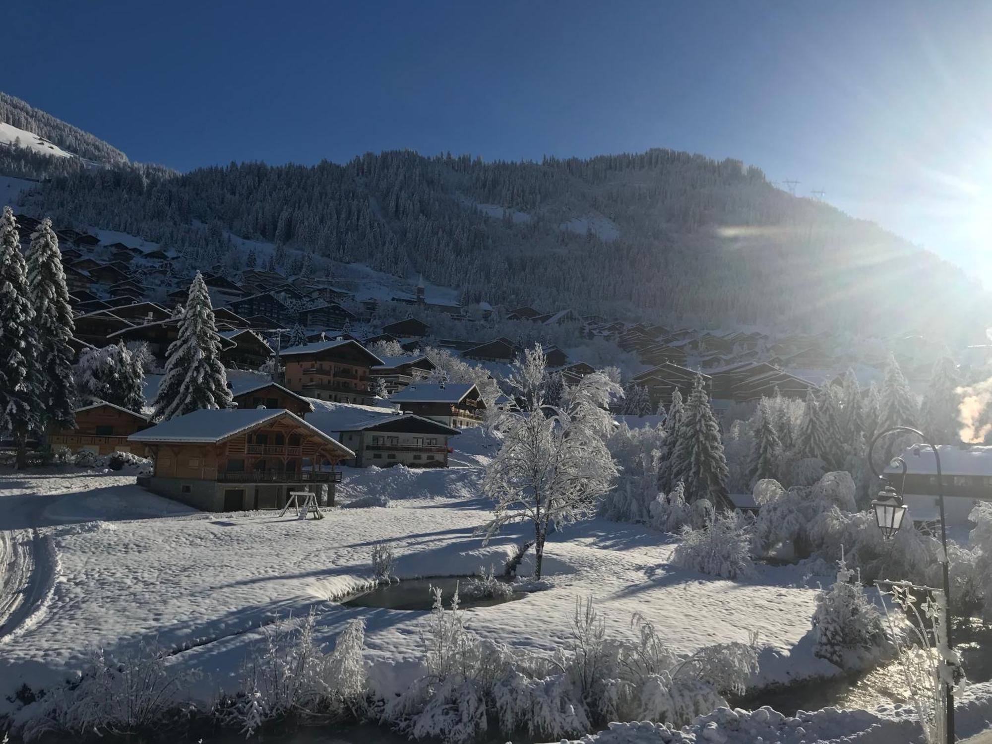 Au Bois De Lune Chatel Ngoại thất bức ảnh
