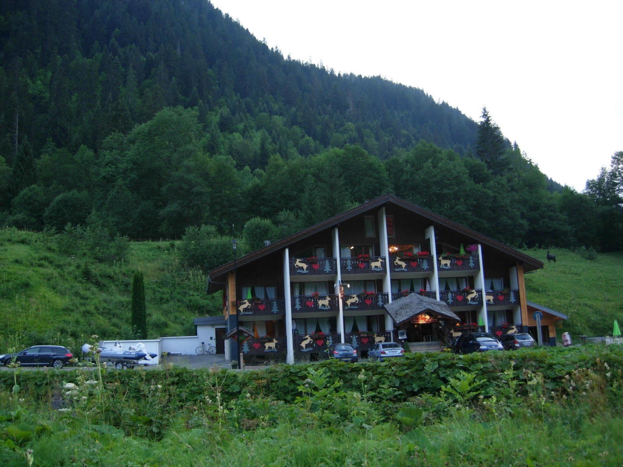 Au Bois De Lune Chatel Ngoại thất bức ảnh